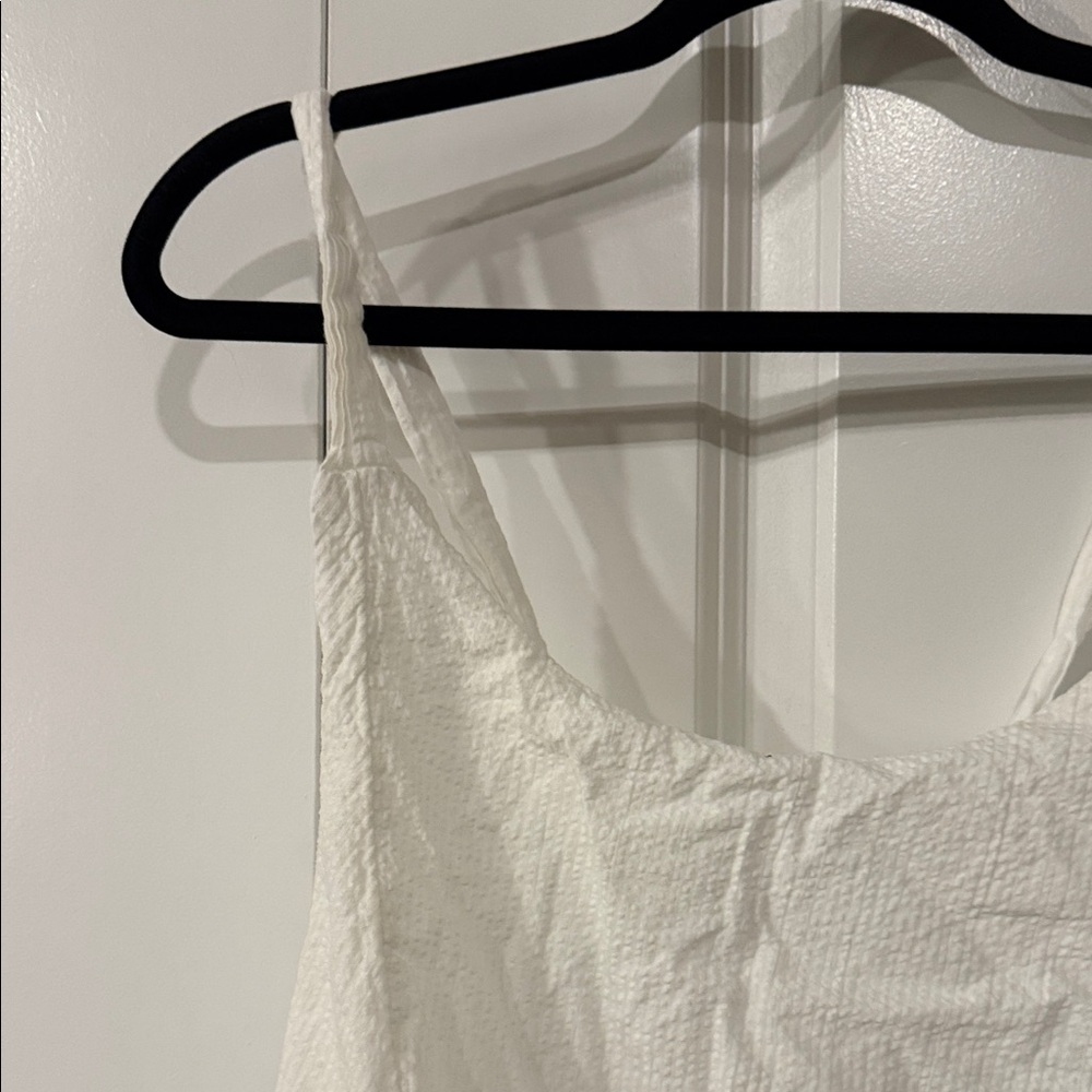 Lightly worn Free People Elegant White Embroidered Tie Back Tank size M - Picture 5 of 15